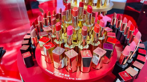 A First-Day Agenda for Estée Lauder’s New CEO