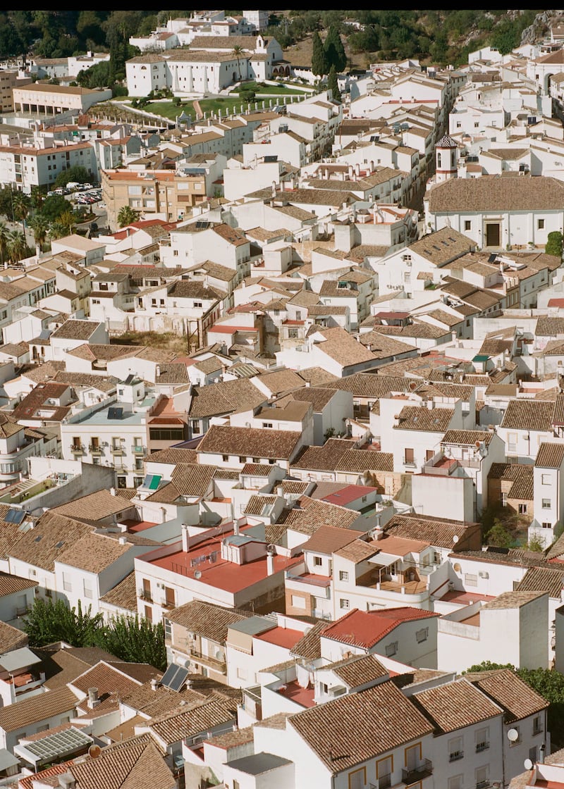 13,7 percent of the Ubrique’s population is employed by Polène.